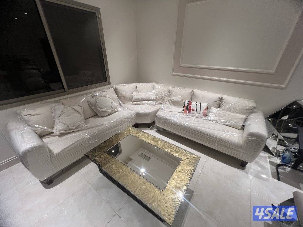 سلام عليكم للبيع غنفات زاويه شبه يديده ٣ قطع مافيه اي ملاحظة السعر 1000