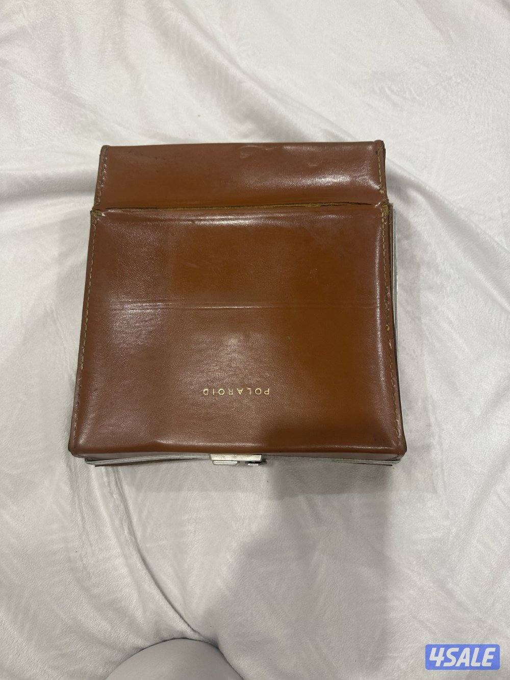 كامره انتيك مخزنه فوريه صدار قديم مع جنطتها واقراضها3