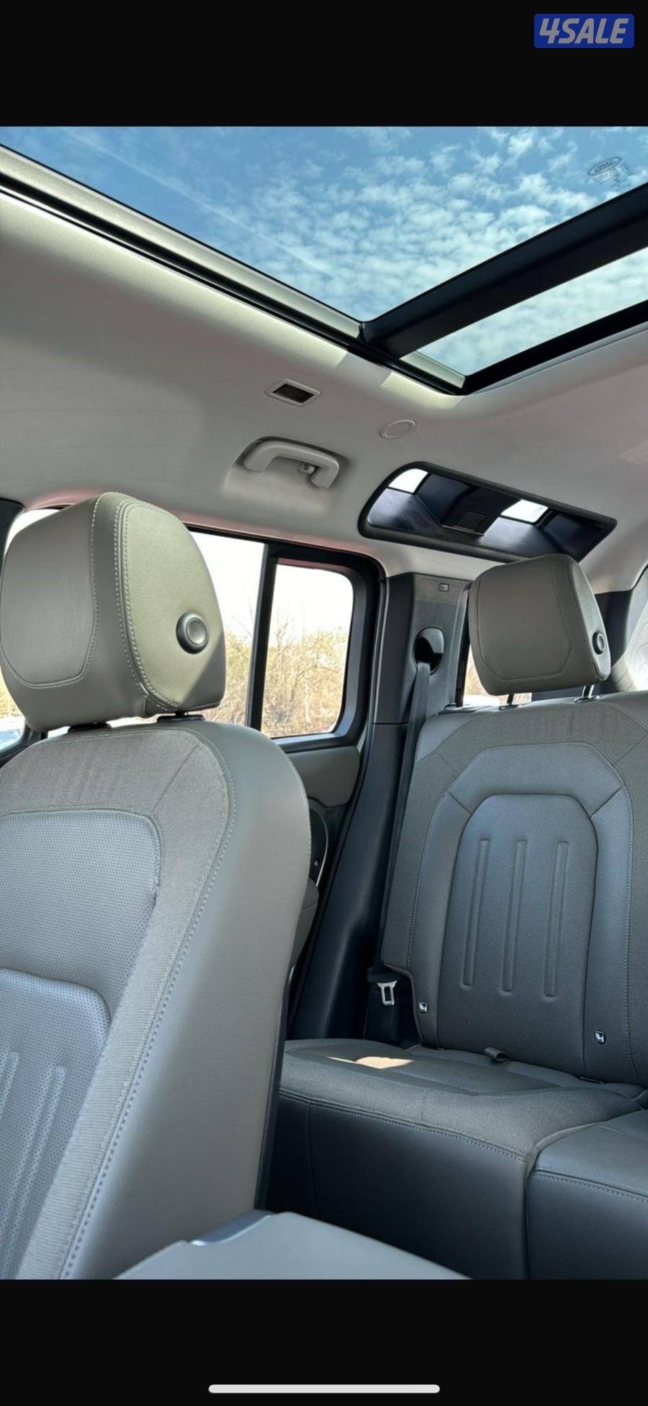 للبيع ديفندر 20202