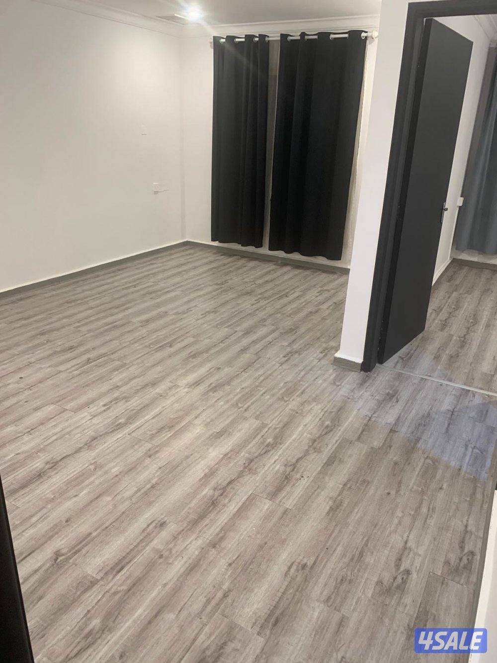 شقق للايجار خلو وفاضي غرفة وصالة ومطبخ وحمام تشطيب سوبر لوكس12