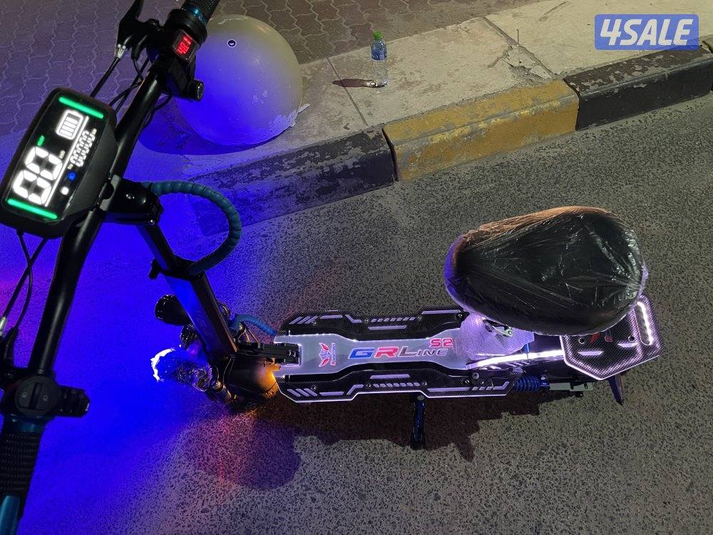 للبيع سكوتر روهان وينجز S2Plus1