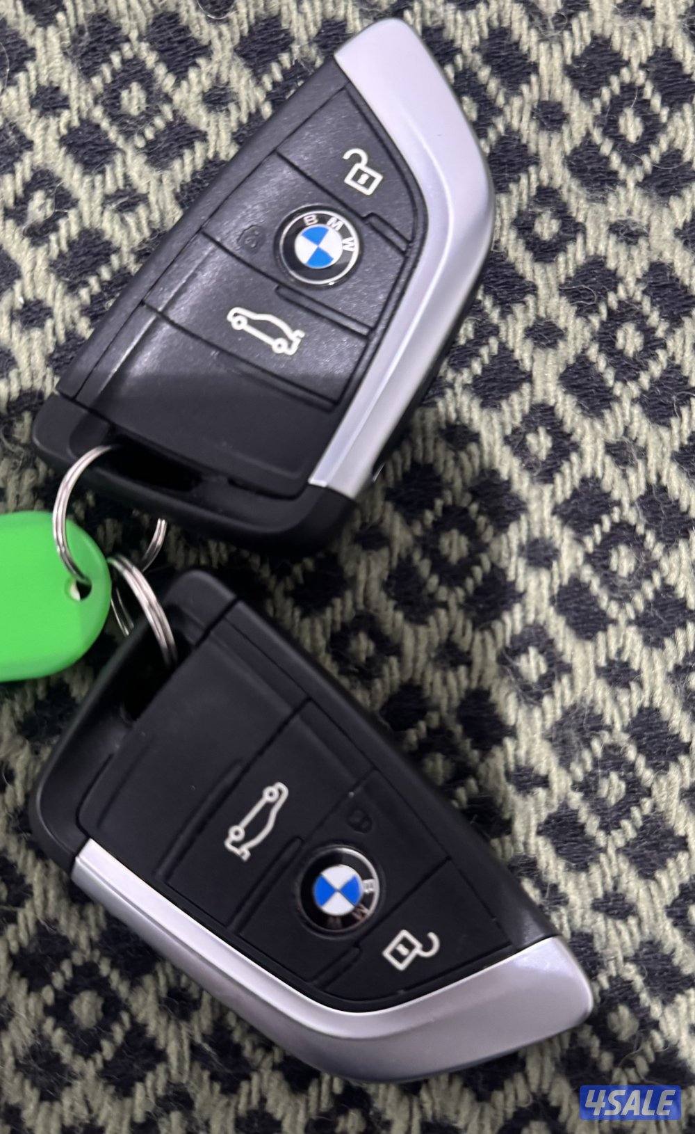 سياره نظيفه جدآ وممتازه اذا فيها شي انا بتحمل الفحص موديل 20197