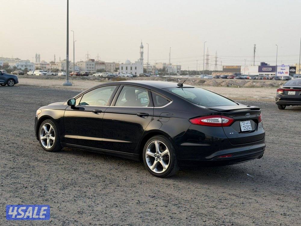 فورد فيوجن الفل وبحالة المصنع كالجديد0