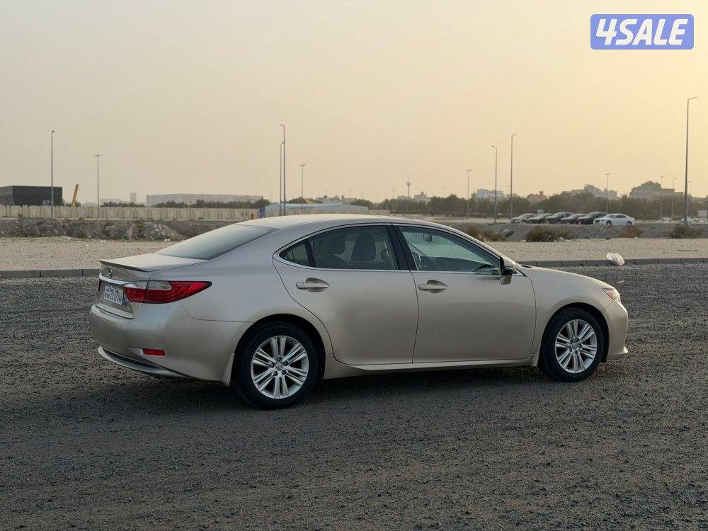 لكزس 2013 حجم Es2502