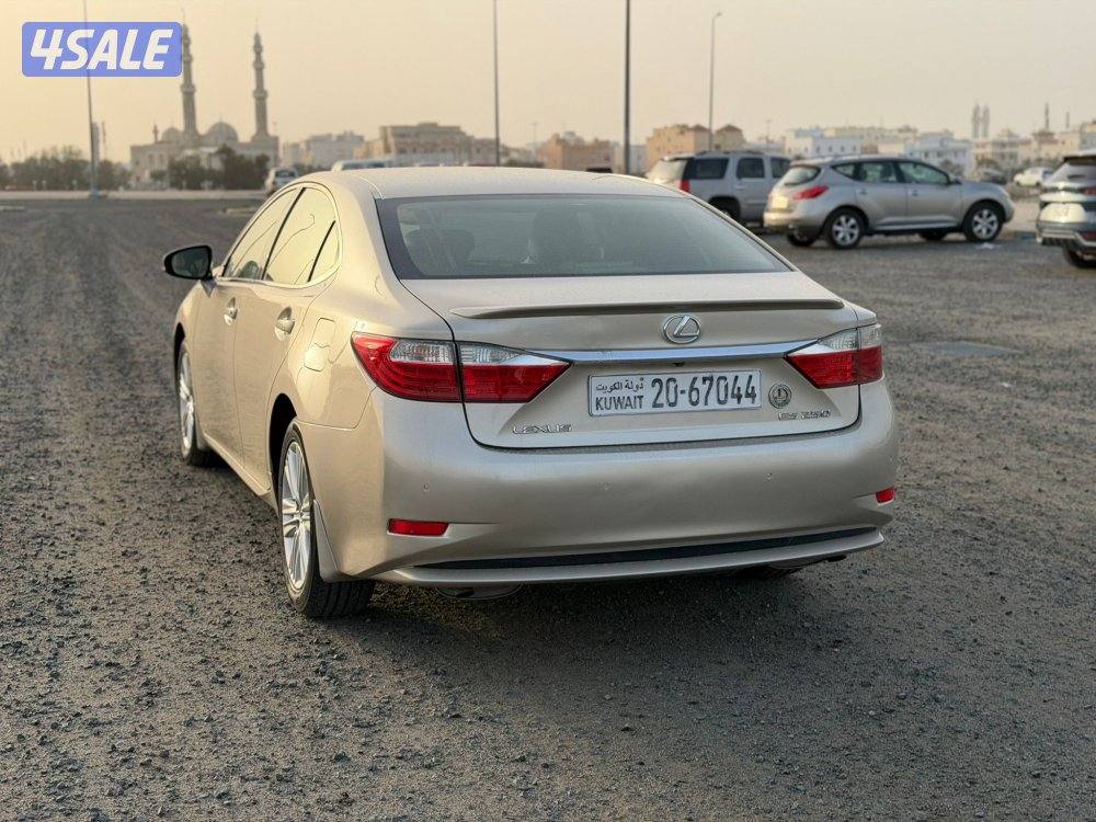 لكزس 2013 حجم Es25011