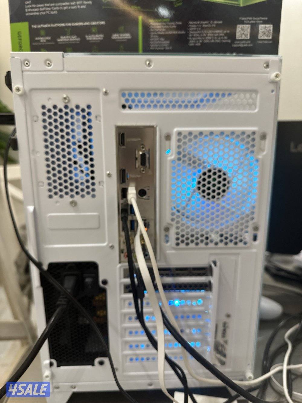 بي سي نظيف للبيع ( السعر قابل للتفاوض بالمعقول10