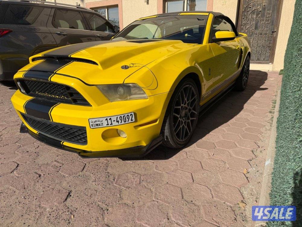 للبيع موستانج 20113