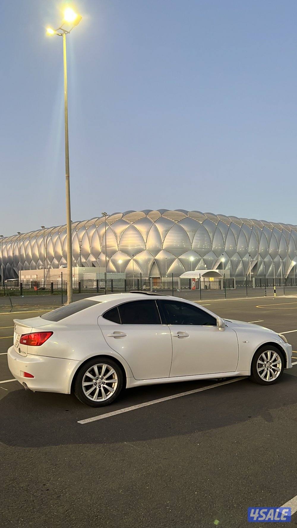 للبيع لكزس is 20083