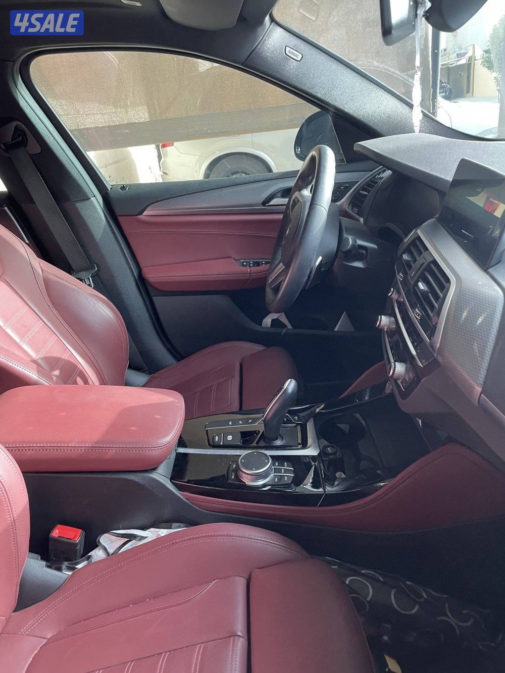 BMW X4 2021 نظييفه4