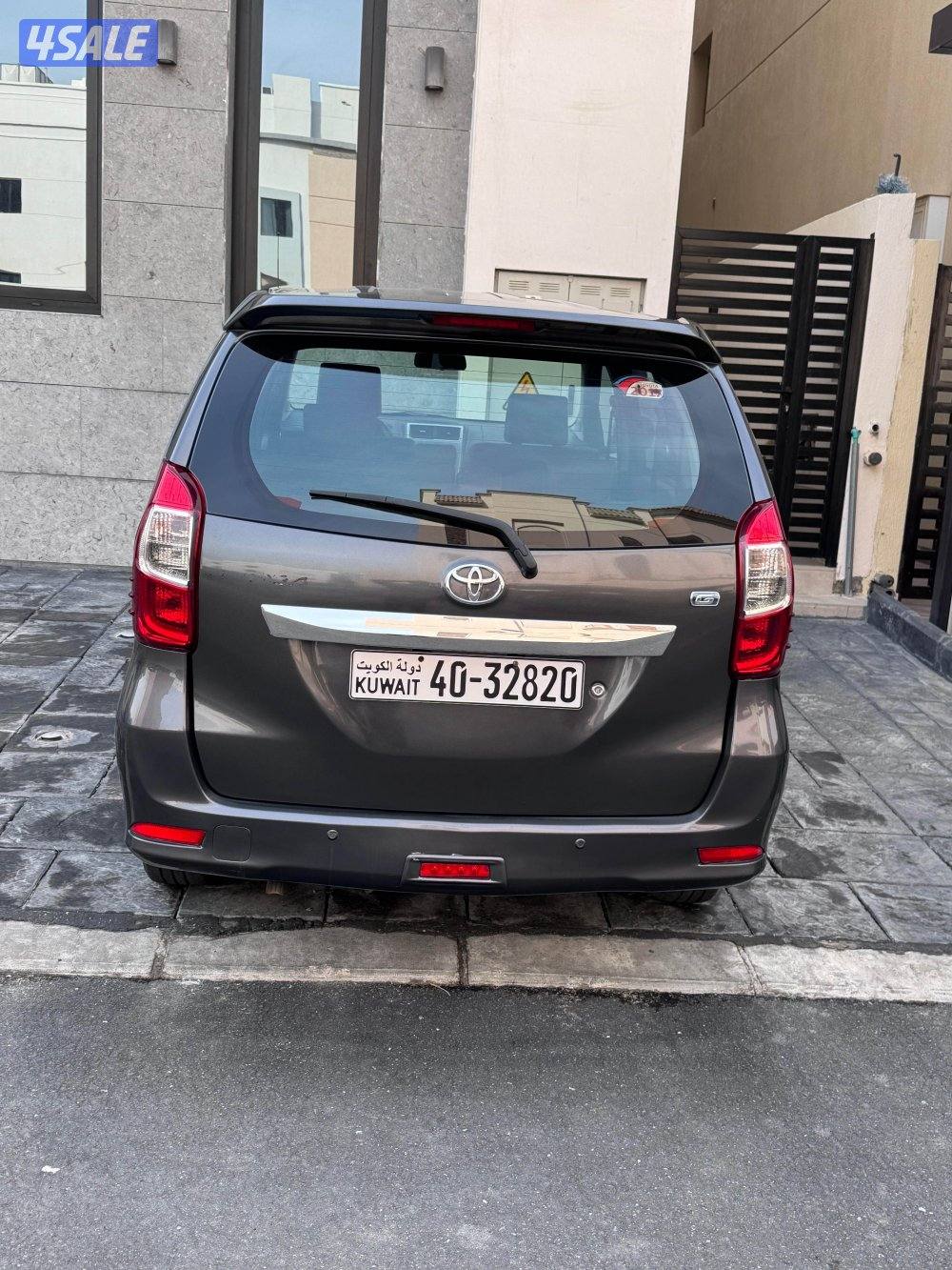 للبيع تويوتا افانزا1