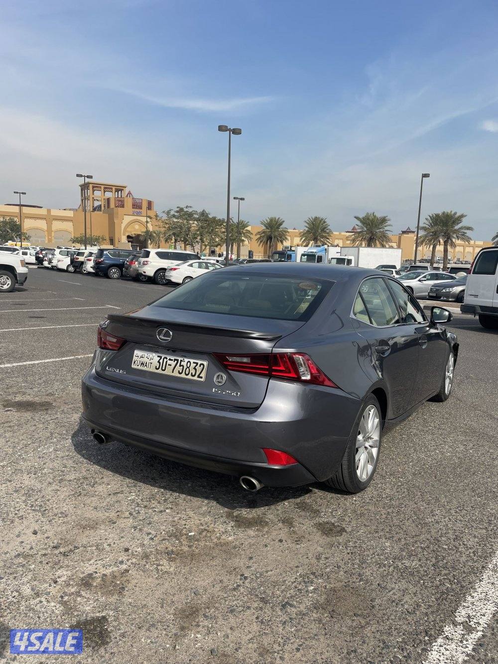 للبيع لكزس is 2500
