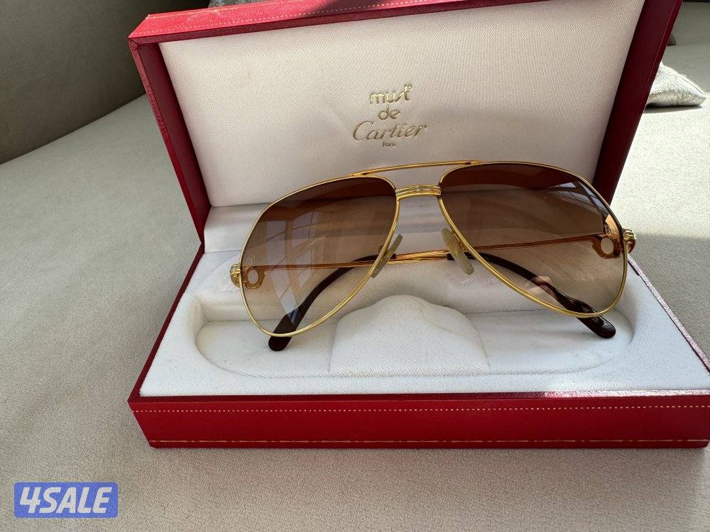 للبيع نظارة كارتية(لويس) القديمة مقاس 59 الوسط شبة جديدة مخزنة وكالة0