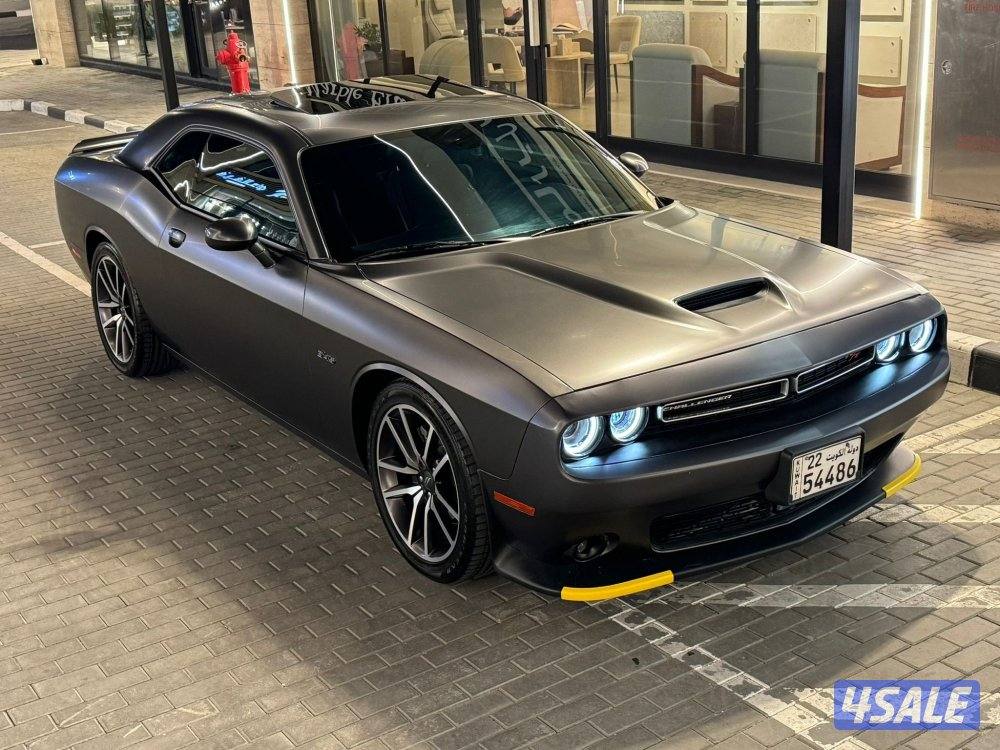 شلنجر فل ابشن وشرط الفحص قير مكينه شاصي ومن الوكاله وماشيه 17 الف وكل3