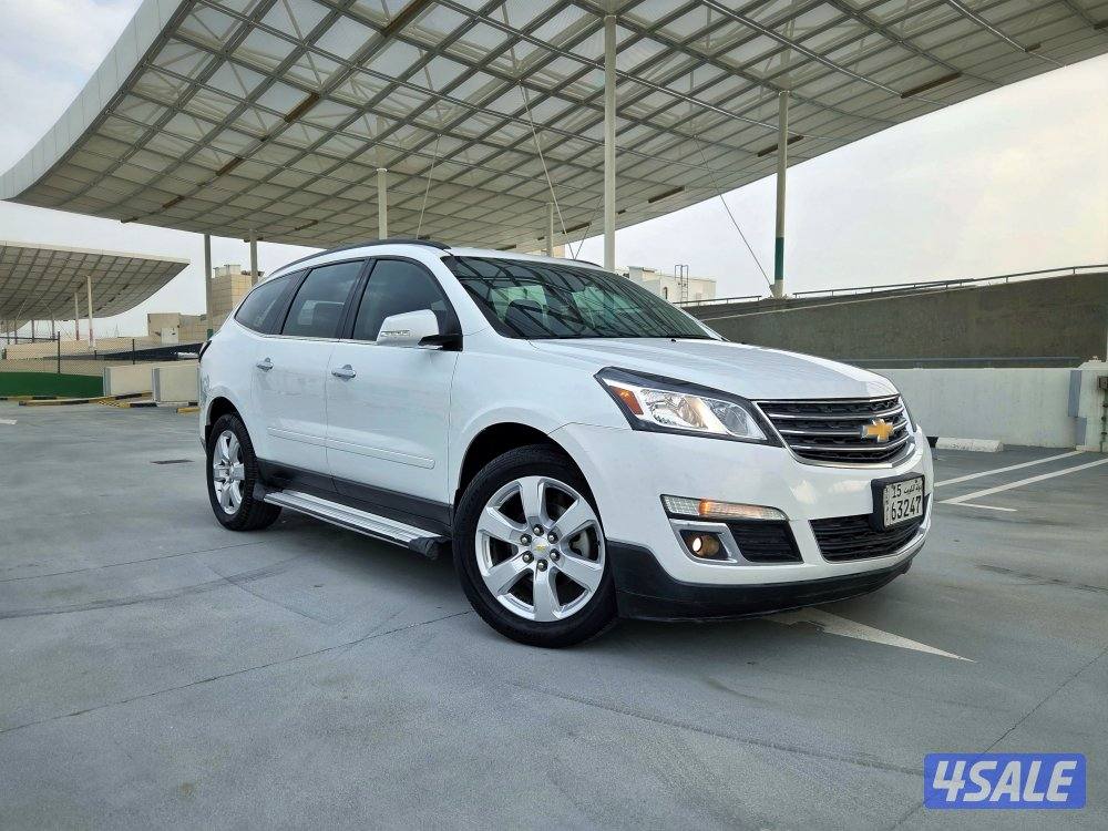 شيفروليه ترافيرس ٢٠١٧ LT أبيض قطبي1