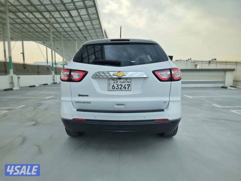 شيفروليه ترافيرس ٢٠١٧ LT أبيض قطبي7