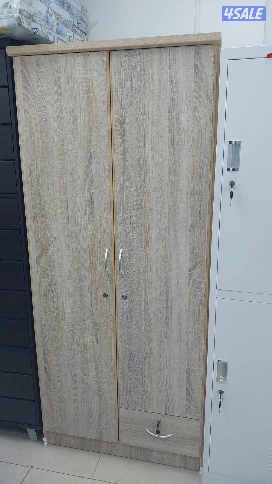 كبتات للبيع ٢ باب ارفف وعلاقة جديد بسعر ٤٥6