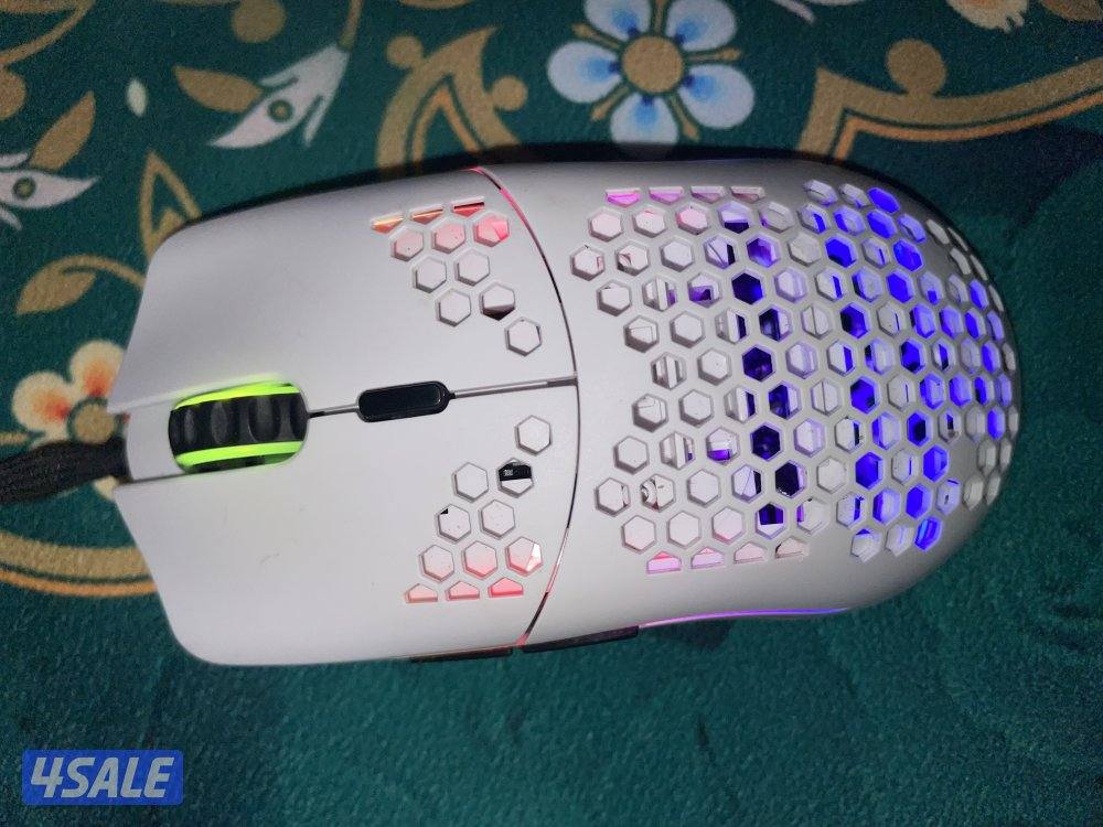 Mouse Glorious model o Matte white || ماوس جيمنج قلوريوس0