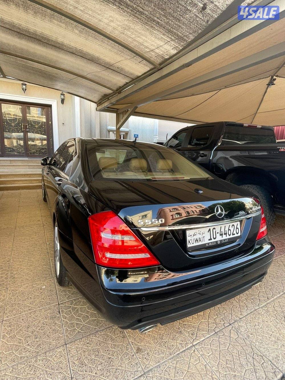 للبيع مرسيدس حجم 550 مديل 20073