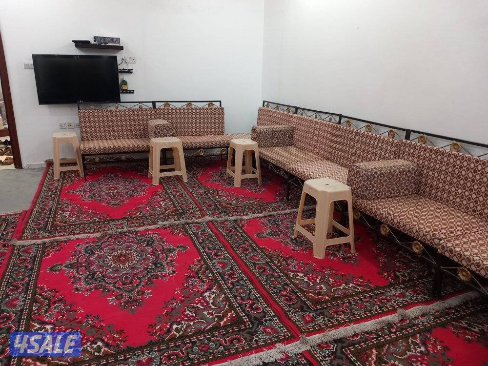 خدمة شاي وقهوة وخدمة ايقاف وتنظيم سيارات ومقهوجيه وصبابين قهوة وقهوجي8