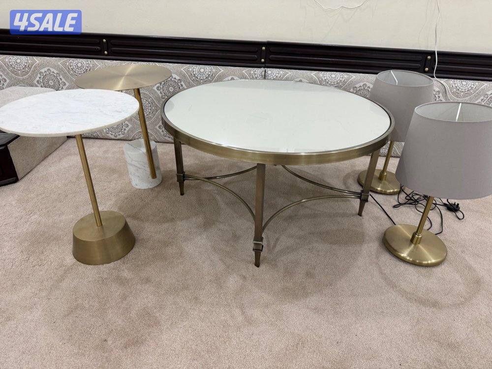 طقم طاولتين جام وطاولتين تقديم وفازت و3 أبجورات ومعلقتين1