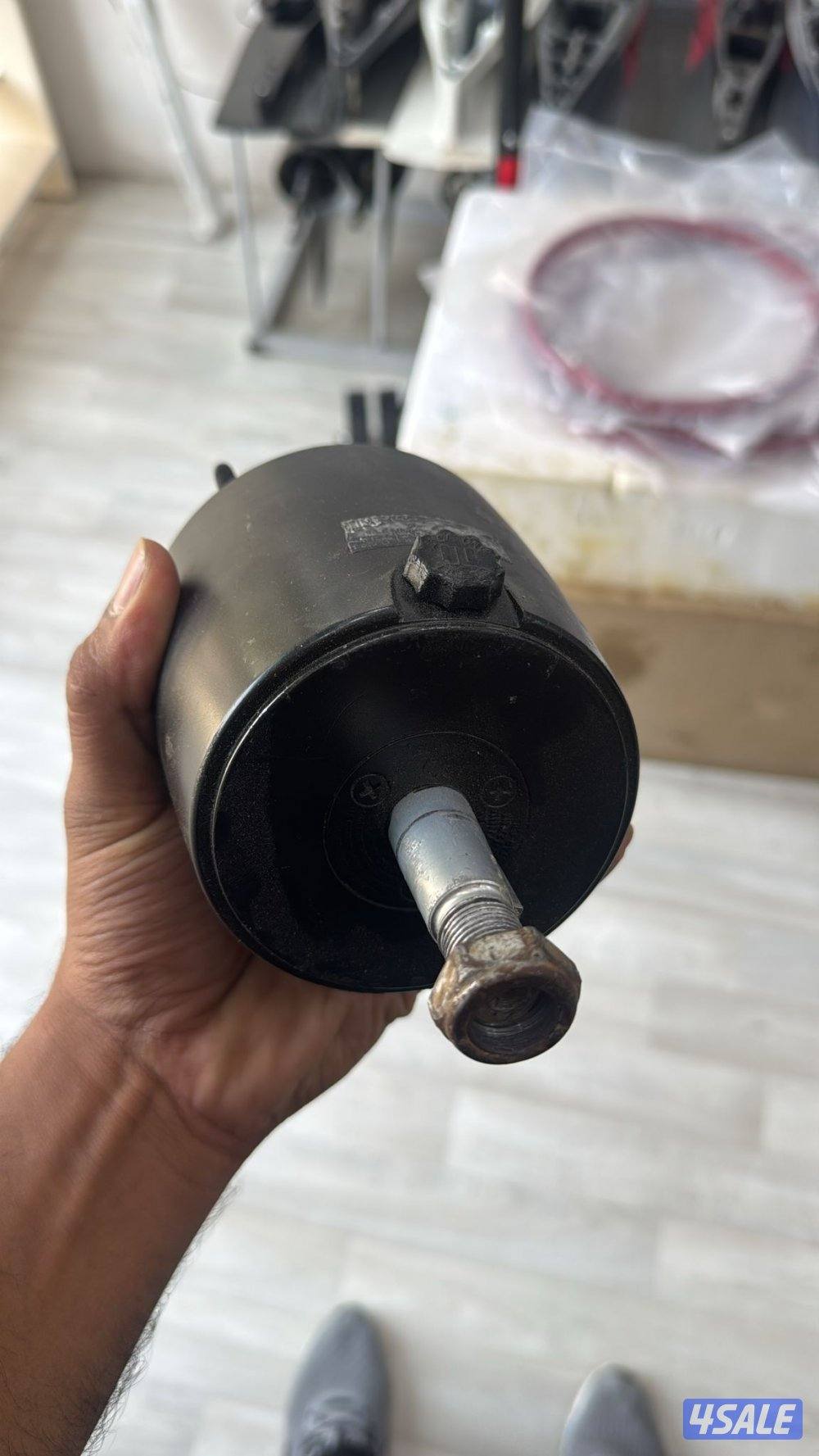 تصفیح القوارب و قيطع الغيار مستعملة1