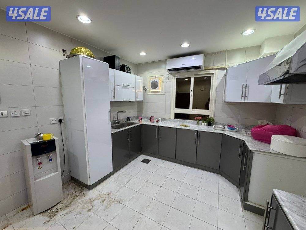 نشتري الاثاث المستعمل غرف النوم جلسات قنفات ونشتري الاحهزه الكهربائيه0