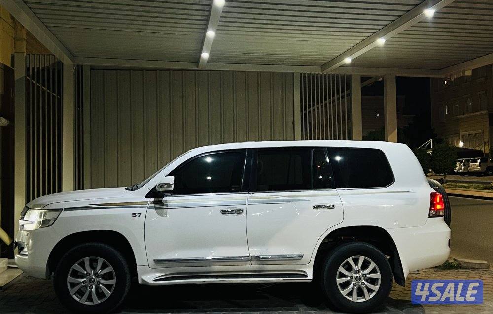 لاندكروزر VXR / 5.72