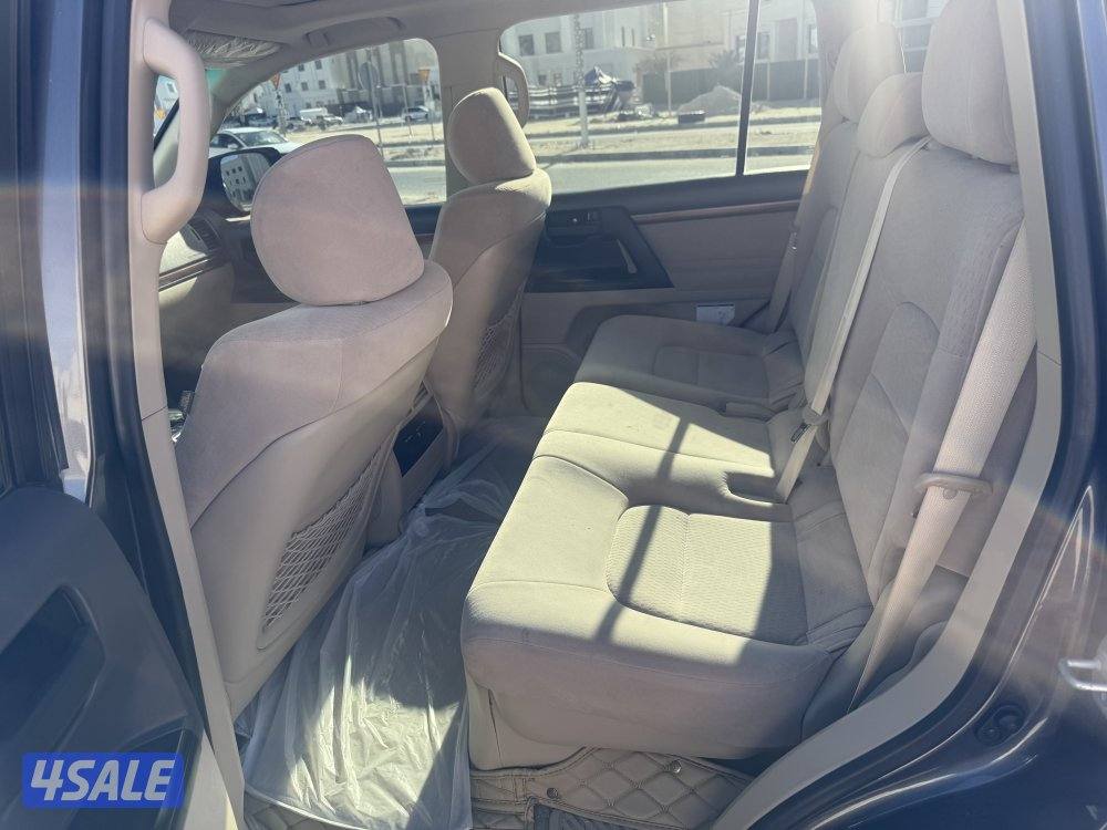 لاند كروز ٢٠١٨3