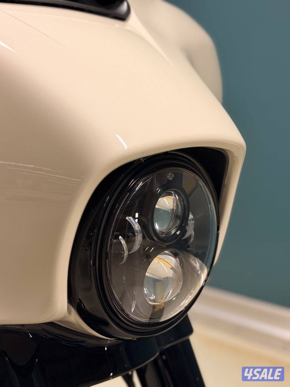 للبيع ستريت جلايد 2022 3 الاف2