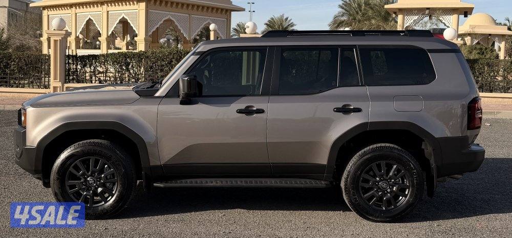 برادو 2025 BX ماشي 13500km2