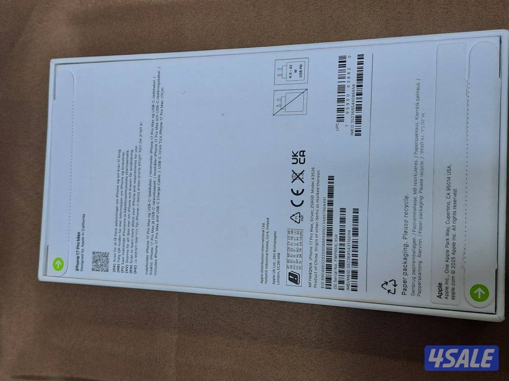 iphone 17promax 256gb silver4