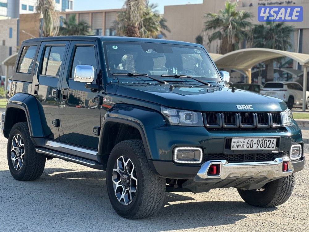 للبيع بايك BJ40 ماشي ٤٩ الف كيلو0