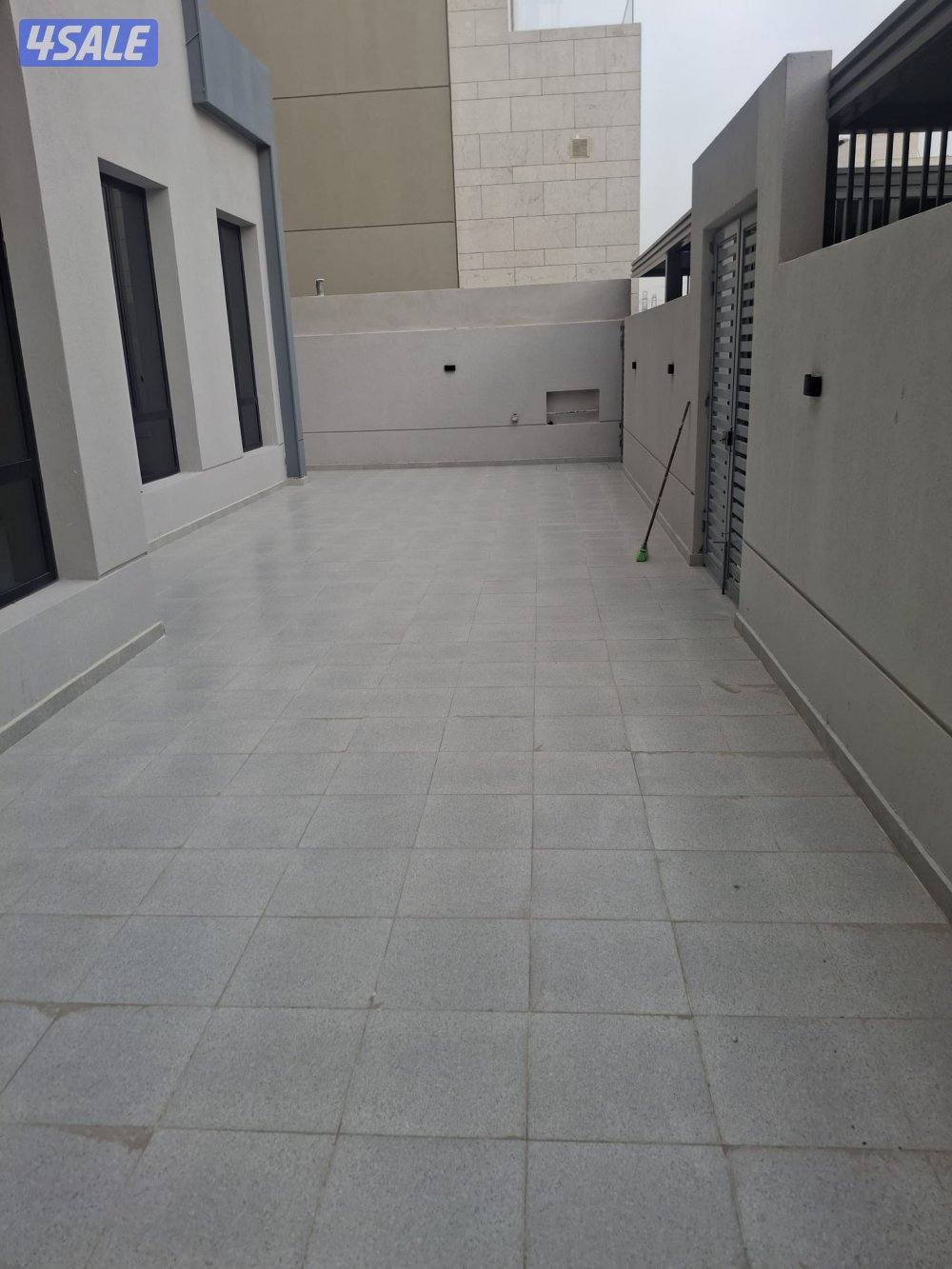 للإيجار فيلا بالمطلاع9