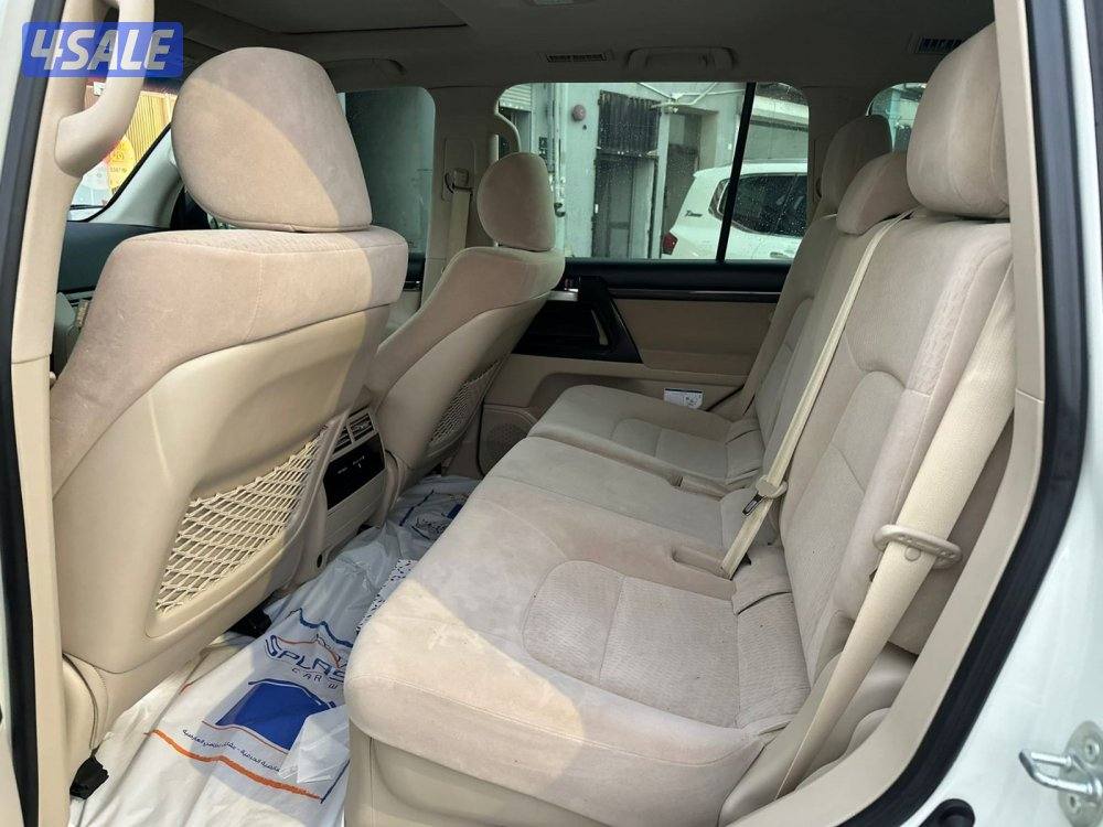 لاند كروز GX.R V8 تورنق ٢٠٢٠ الساير عداد ١٧٦ ألف شرط الفحص صبغ وكاله9