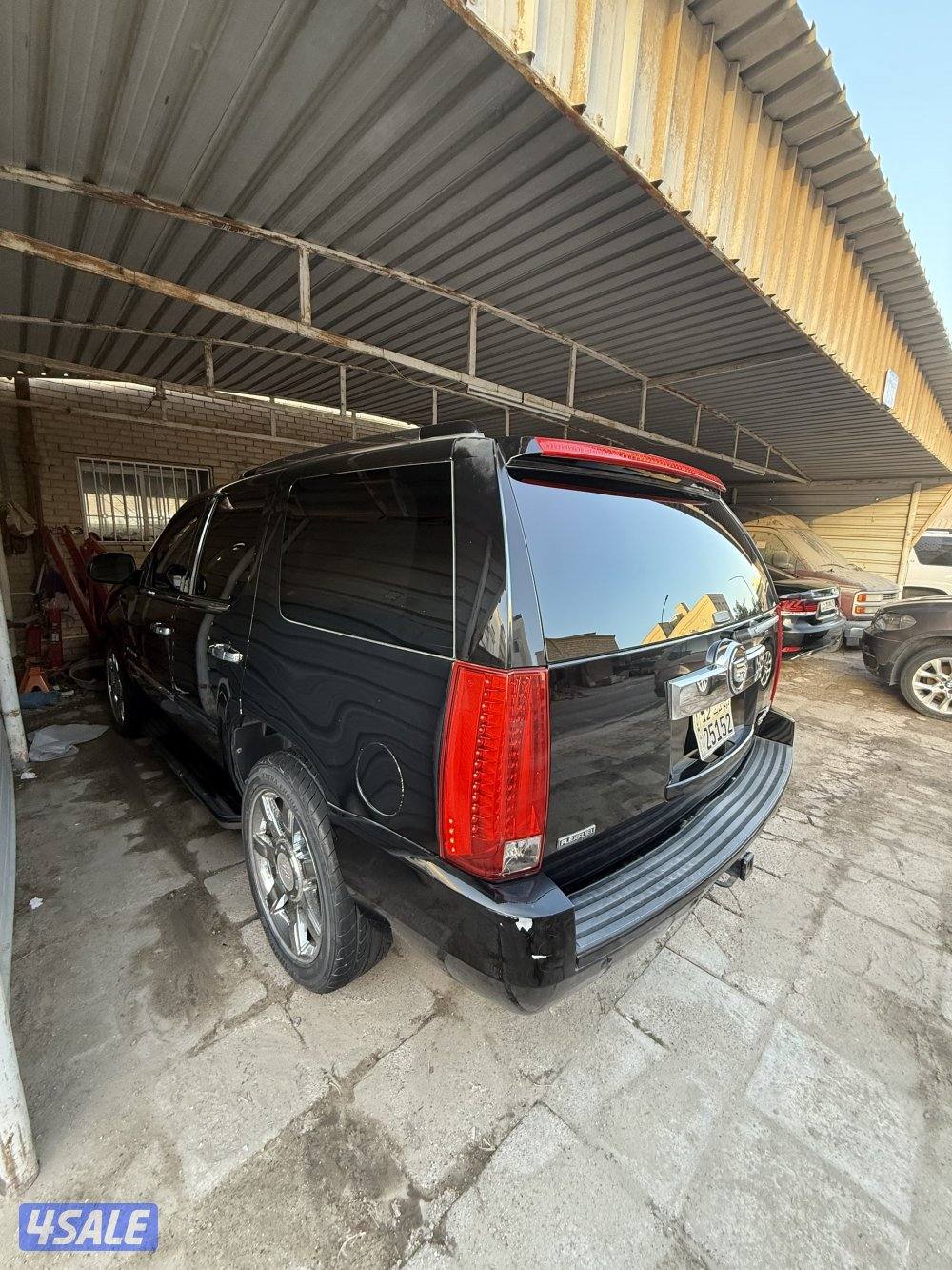 للبيع اسكاليد بريميوم5