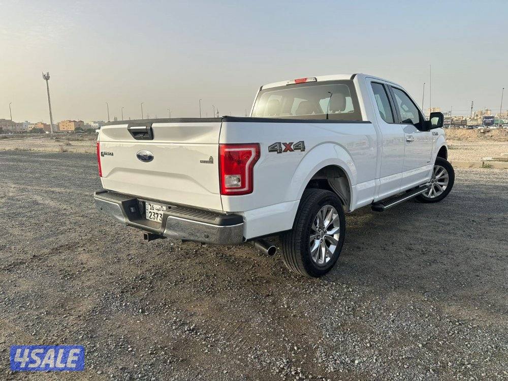 فورد F150 ٢٠١٥ وارد الوكاله عداد ٤٠ ألف شرط الفحص صبغ وكاله ماعدا قطعه3