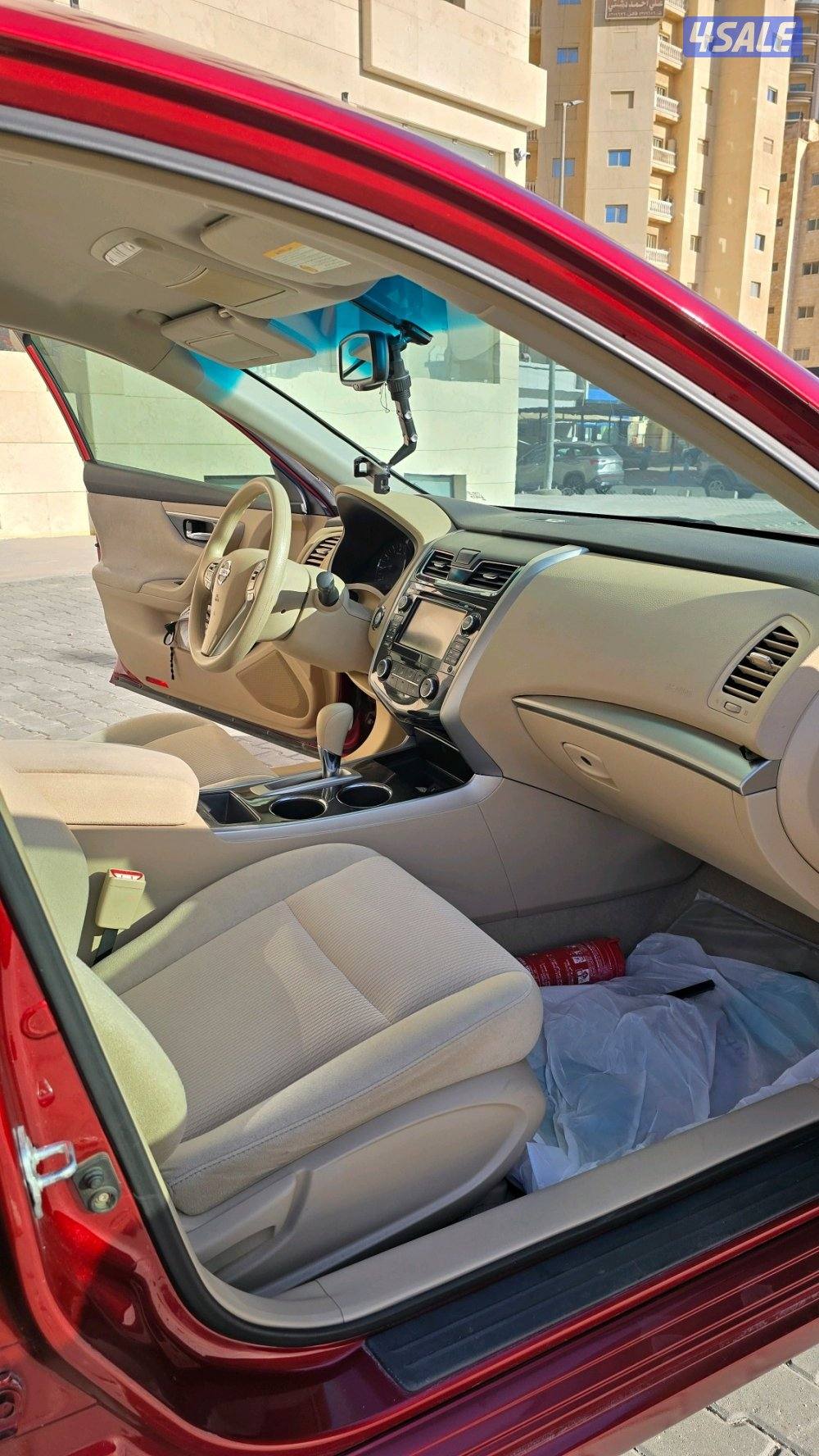 نيسان التيما ٢٠١٣ نص فل ممشى ٨٠ ألف مالك أول ٤ سلندر نظيفة جداً8