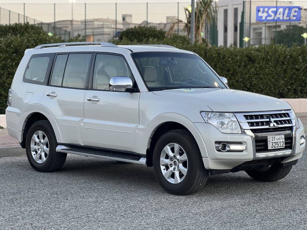 ميتسوبيشي باجيرو صدفي موديل 2021 للبيع1