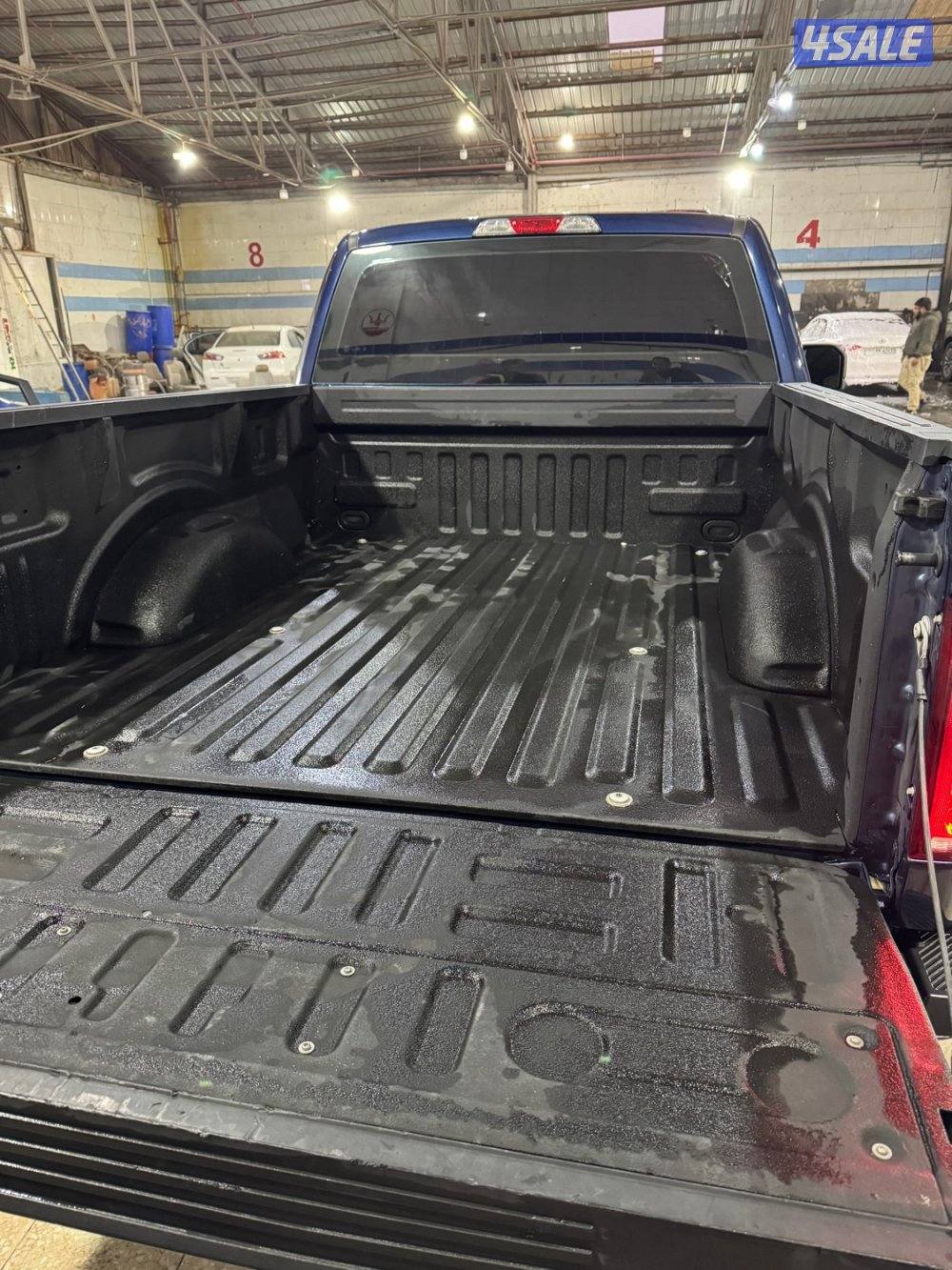 للبيع وانيت فورد موديل 20197