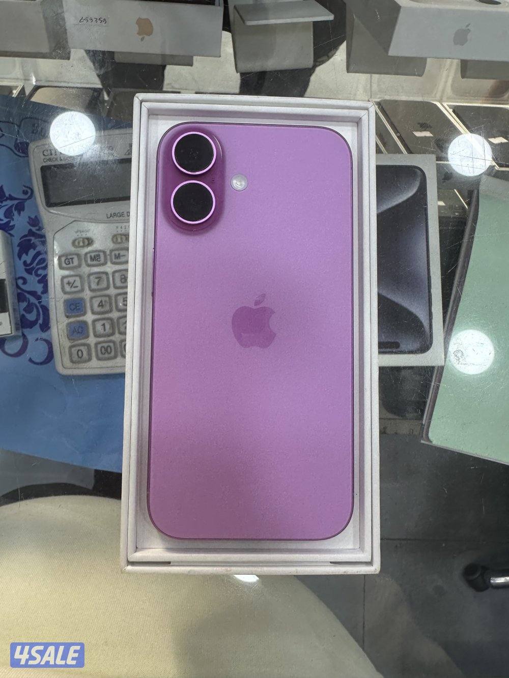 ايفون 16 عادى0