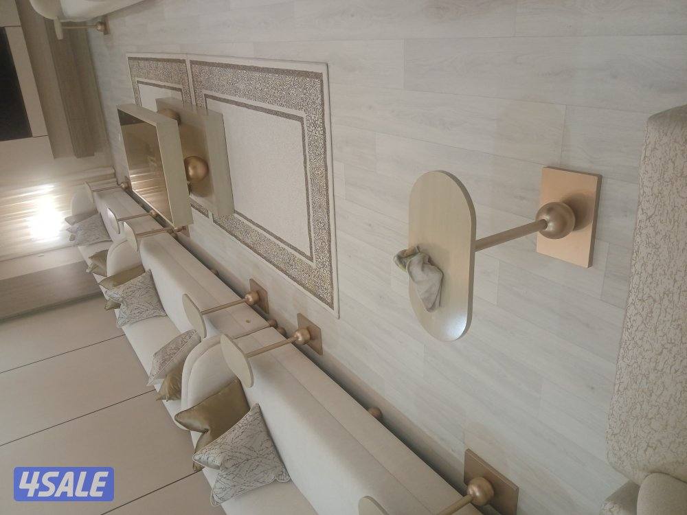 تفصيل طاولات حسب الطلب والمقسات السعر حسب الطلب3