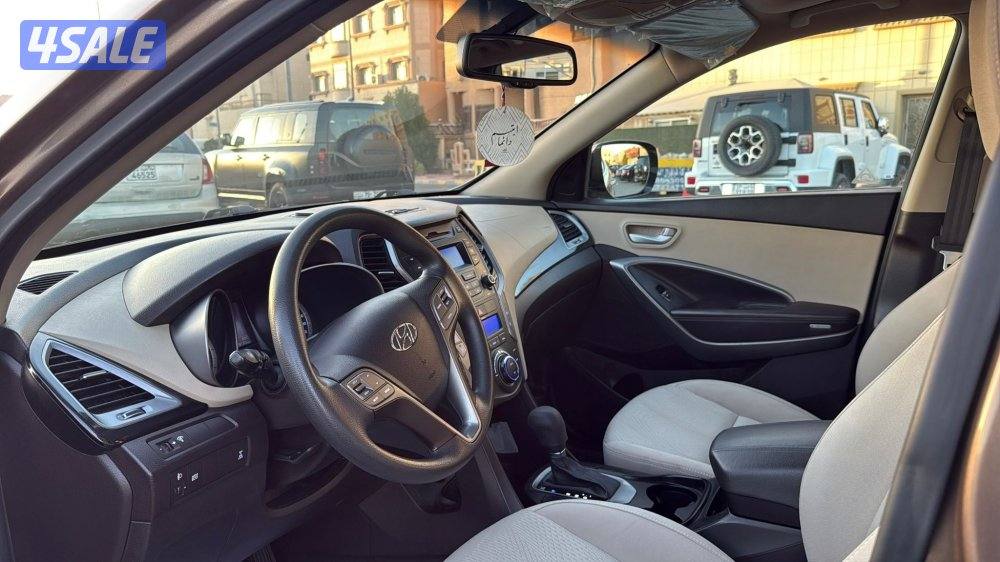 للبيع سنتافي 2014صبغ الوكاله3