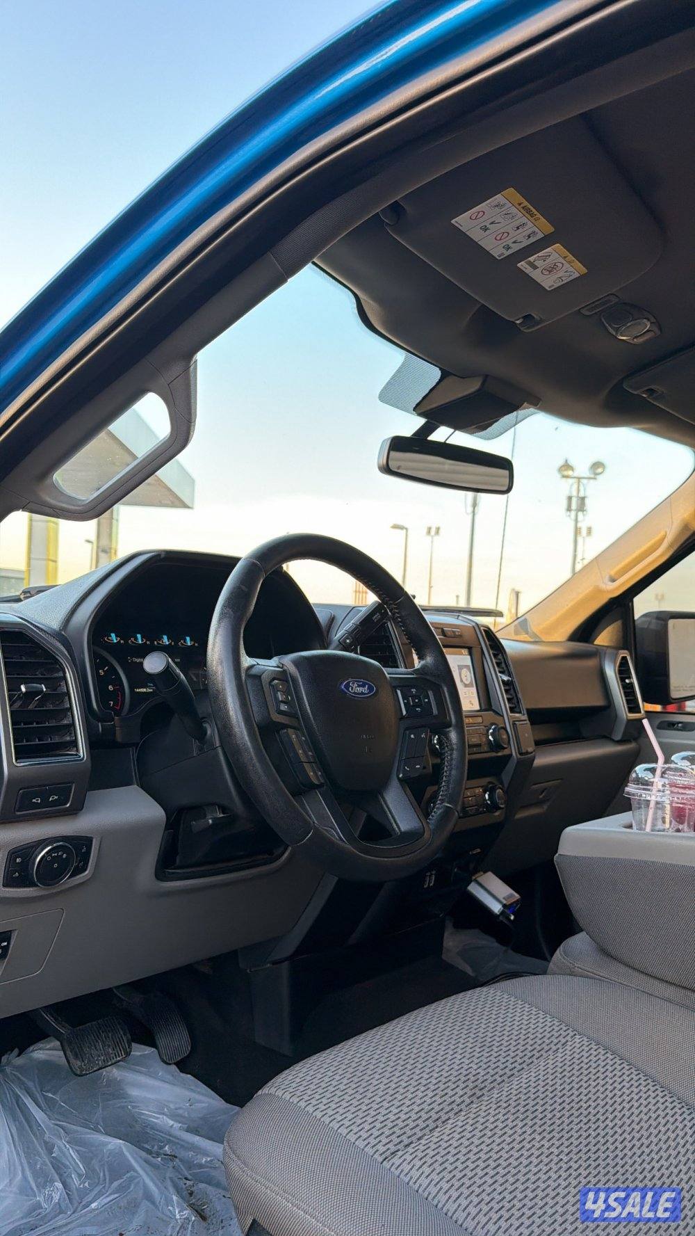 للبيع وانيت فورد F150 XLT 2019 ماشي 140 شرط الفحص بالكامل4