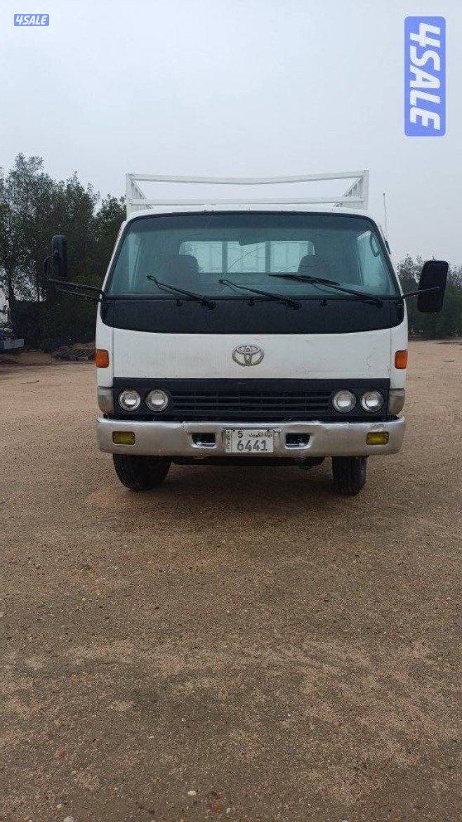 للبيع هاف لوري (دينا)0