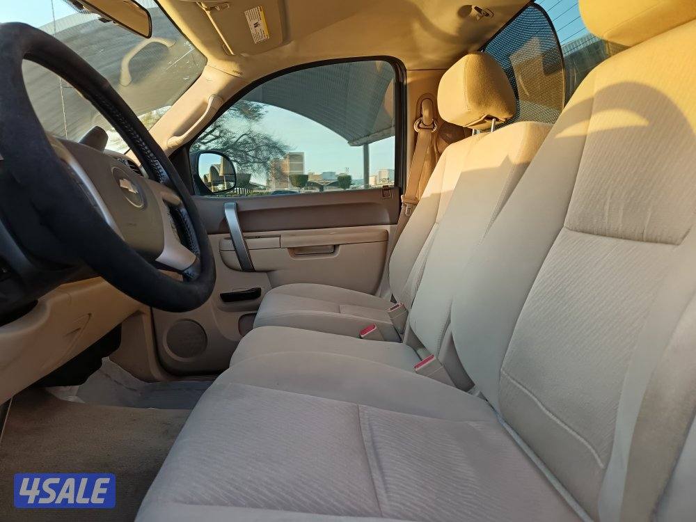 وانيت شفر سلفرادو 2013 الغانم مكينه كبيره.لحاله ممتازه5