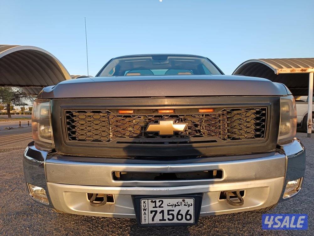 وانيت شفر سلفرادو 2013 الغانم مكينه كبيره.لحاله ممتازه7