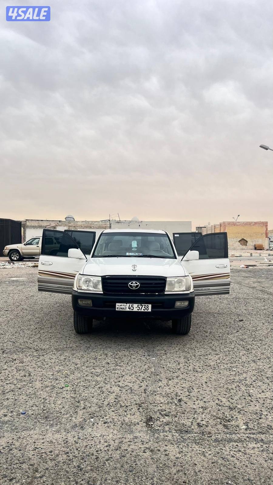 لاند كروز ٢٠٠٣ GXR3