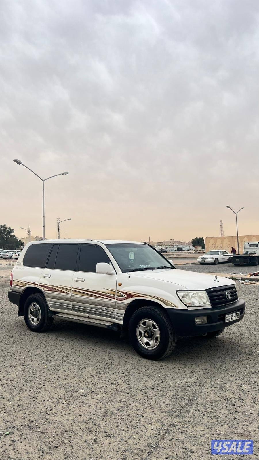 لاند كروز ٢٠٠٣ GXR8