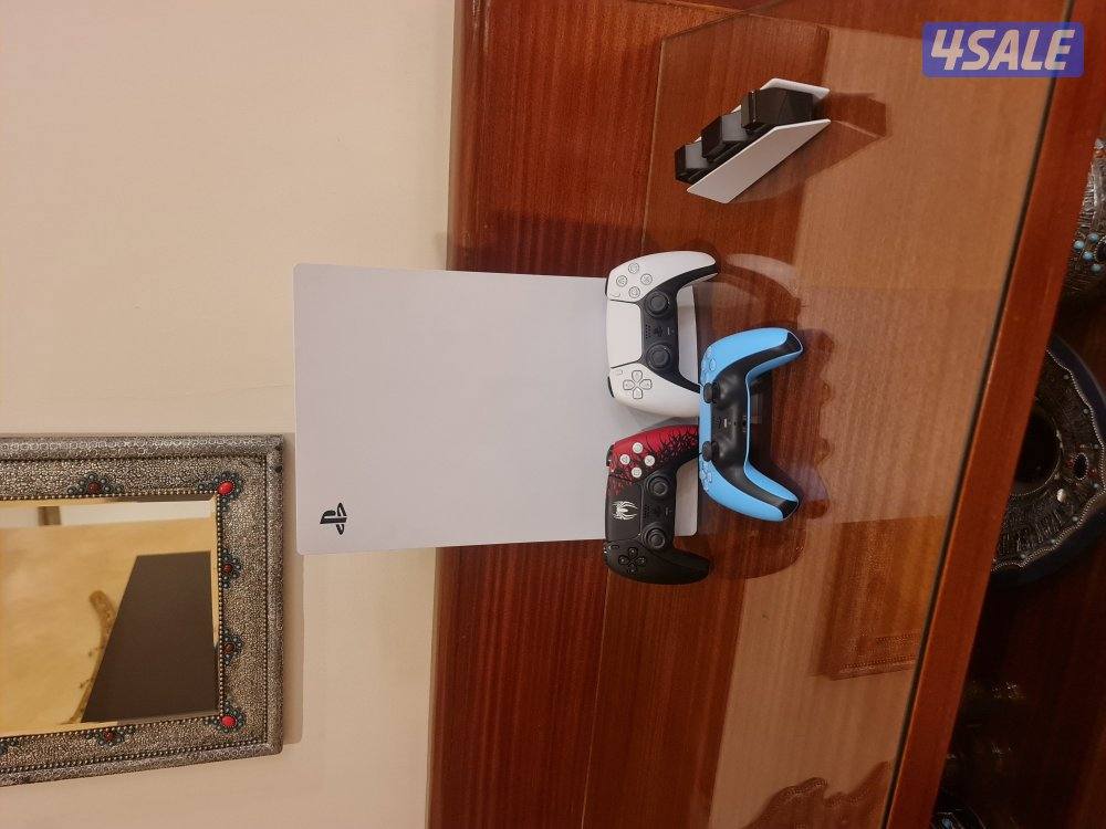 للبيع بلايستيشن ٥ ديجيتال نوع الاول0