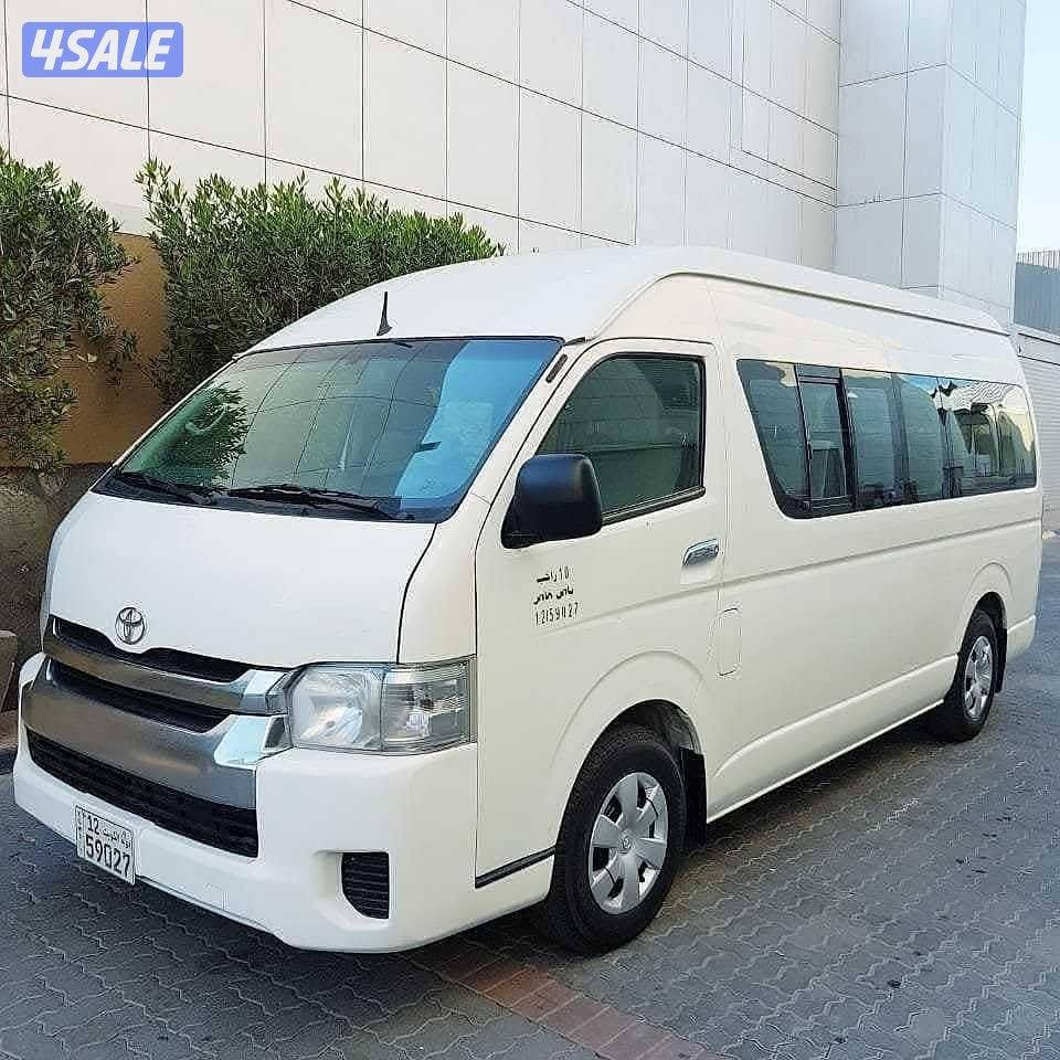 باصات للجار مع سائقن1